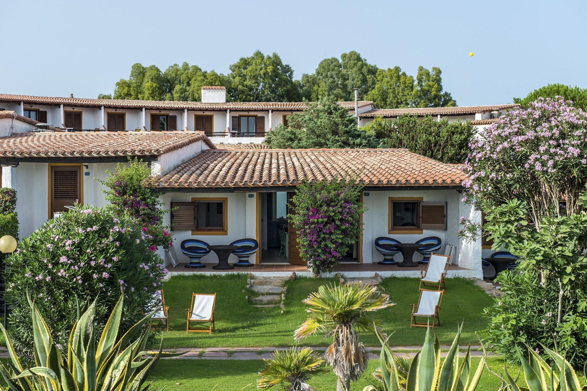 Cormoran Residence Villasimius Εξωτερικό φωτογραφία