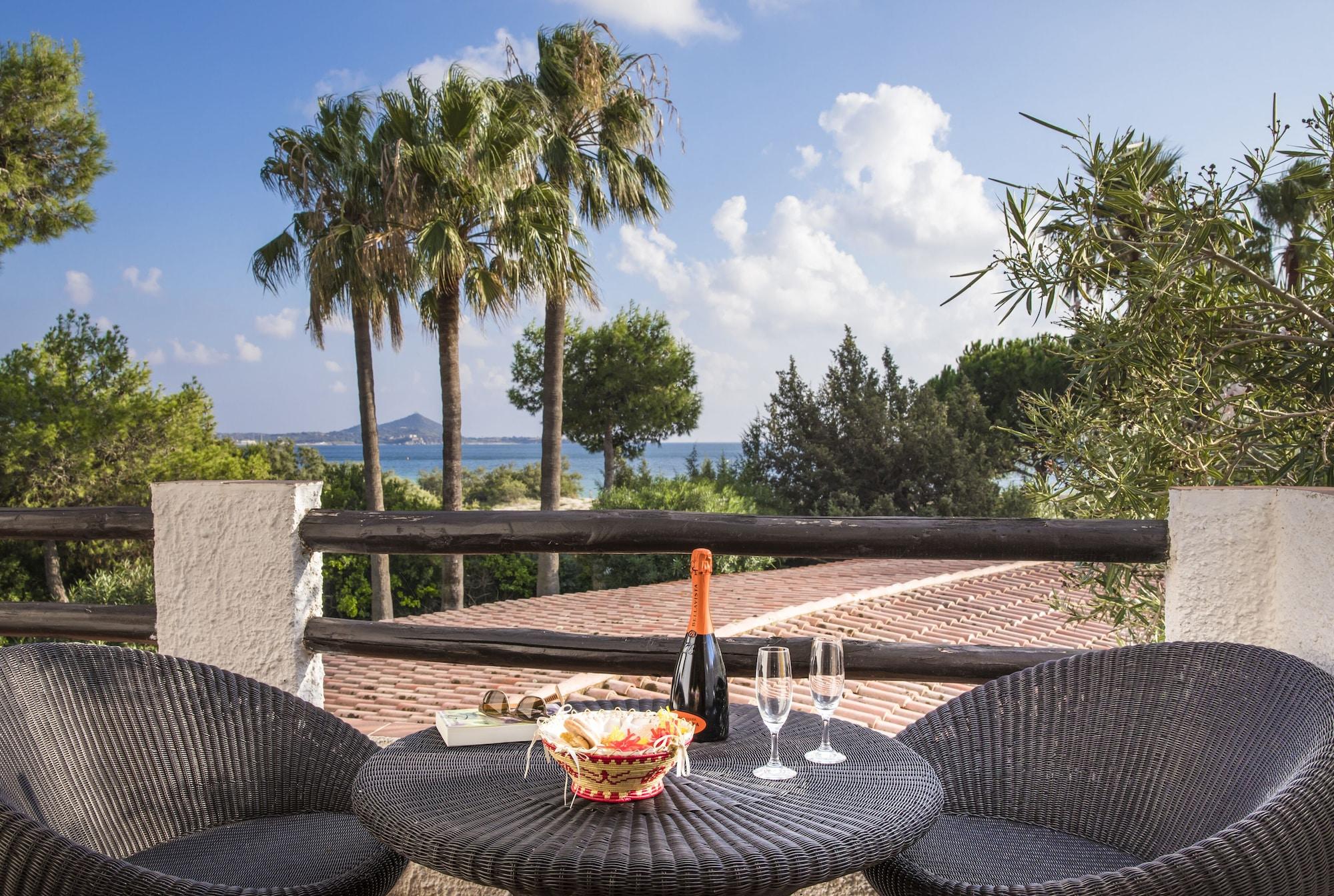 Cormoran Residence Villasimius Εξωτερικό φωτογραφία