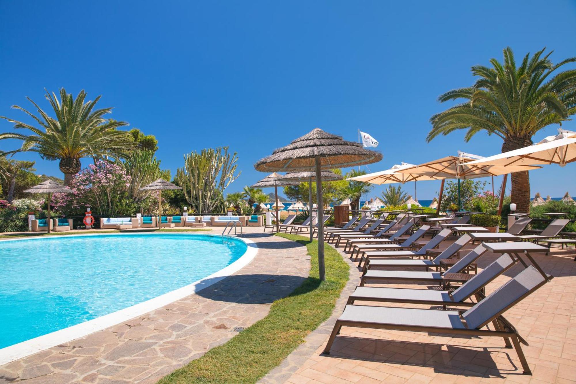 Cormoran Residence Villasimius Εξωτερικό φωτογραφία