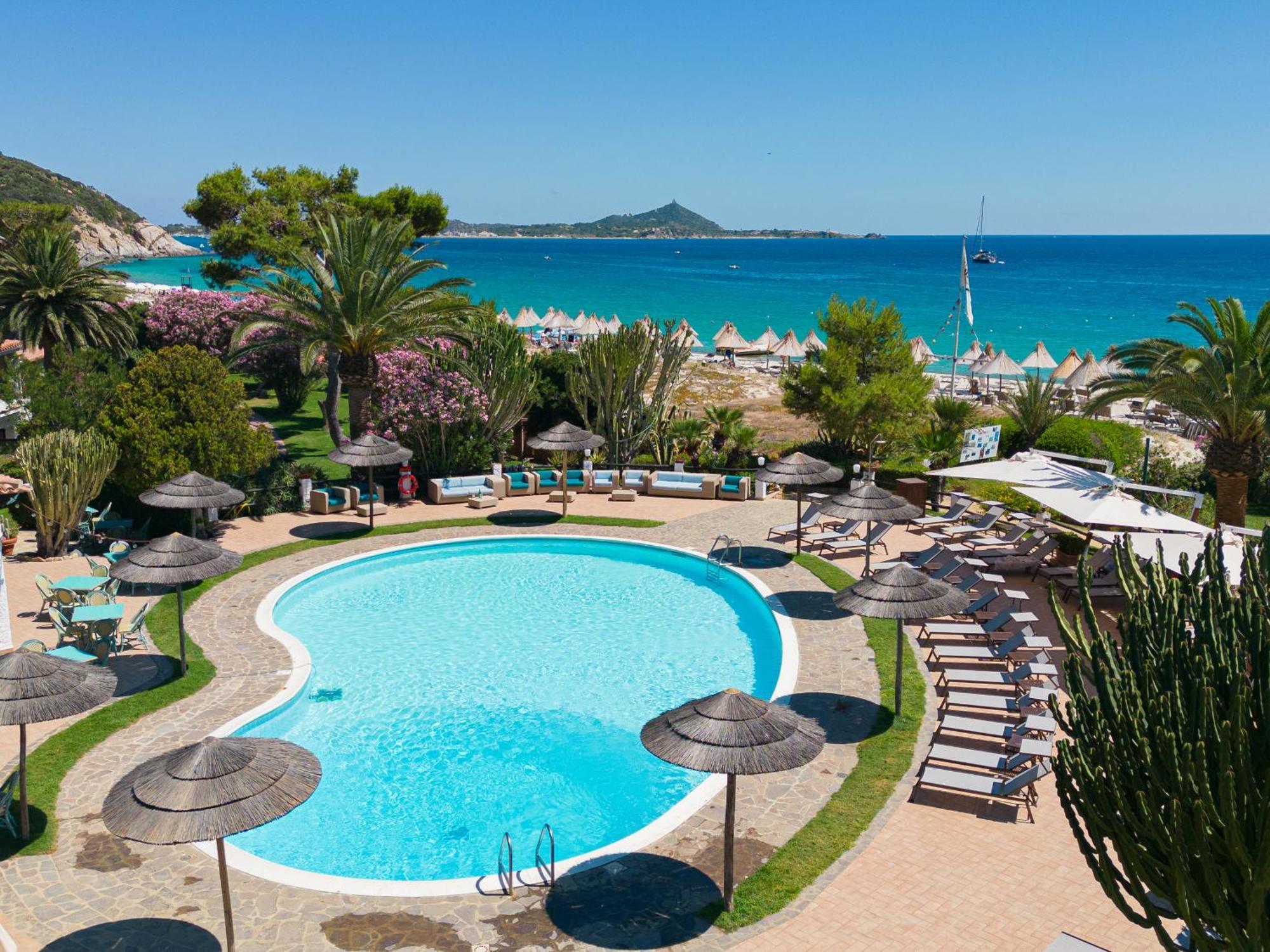 Cormoran Residence Villasimius Εξωτερικό φωτογραφία